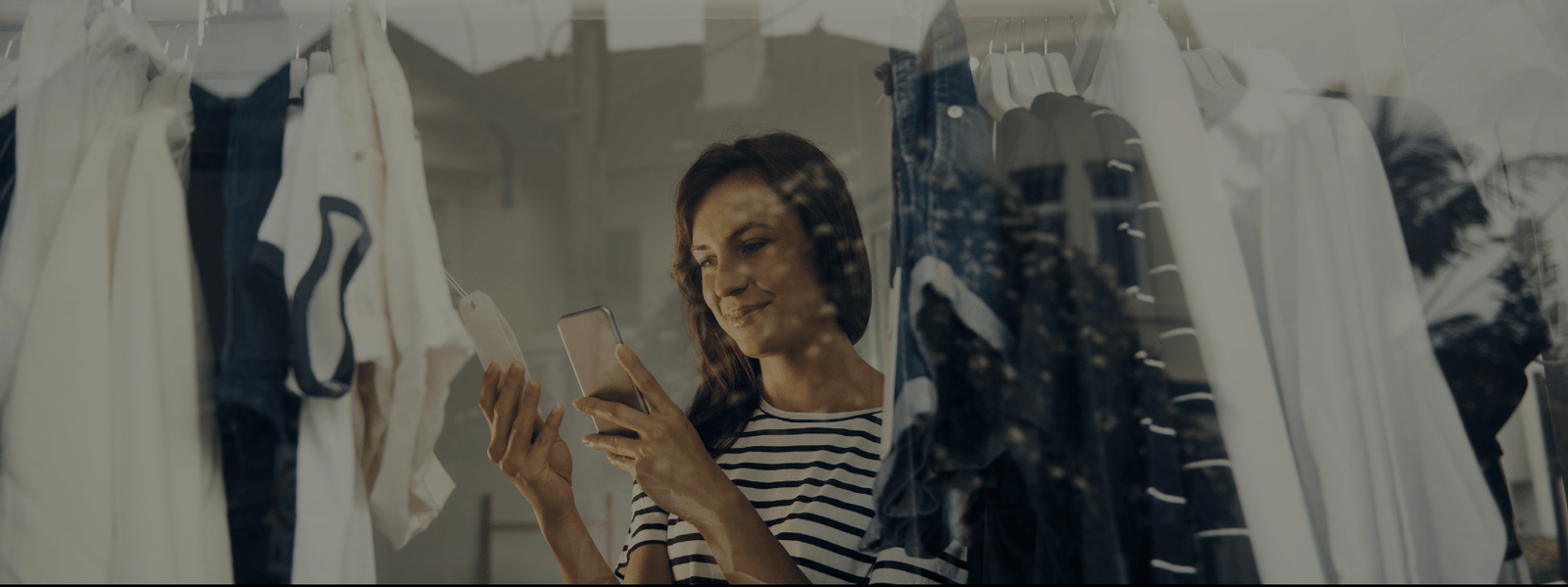 How Do Phones Change the Way We Shop?